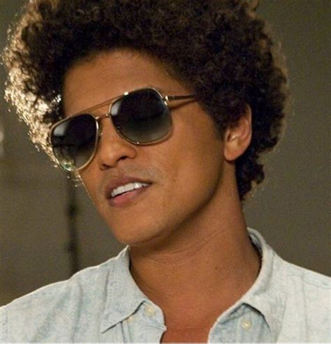 round sunglasses bruno mars